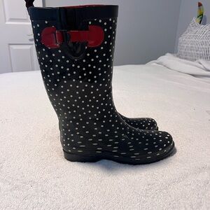Capelli of New York Black and White Rain Boots